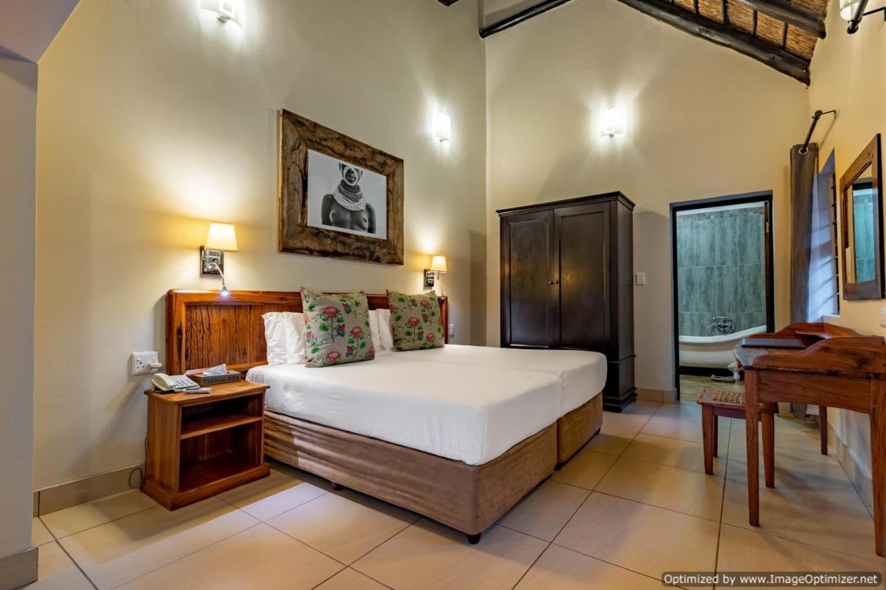 Zulu Nyala Game Lodge Хлухлуве Екстериор снимка