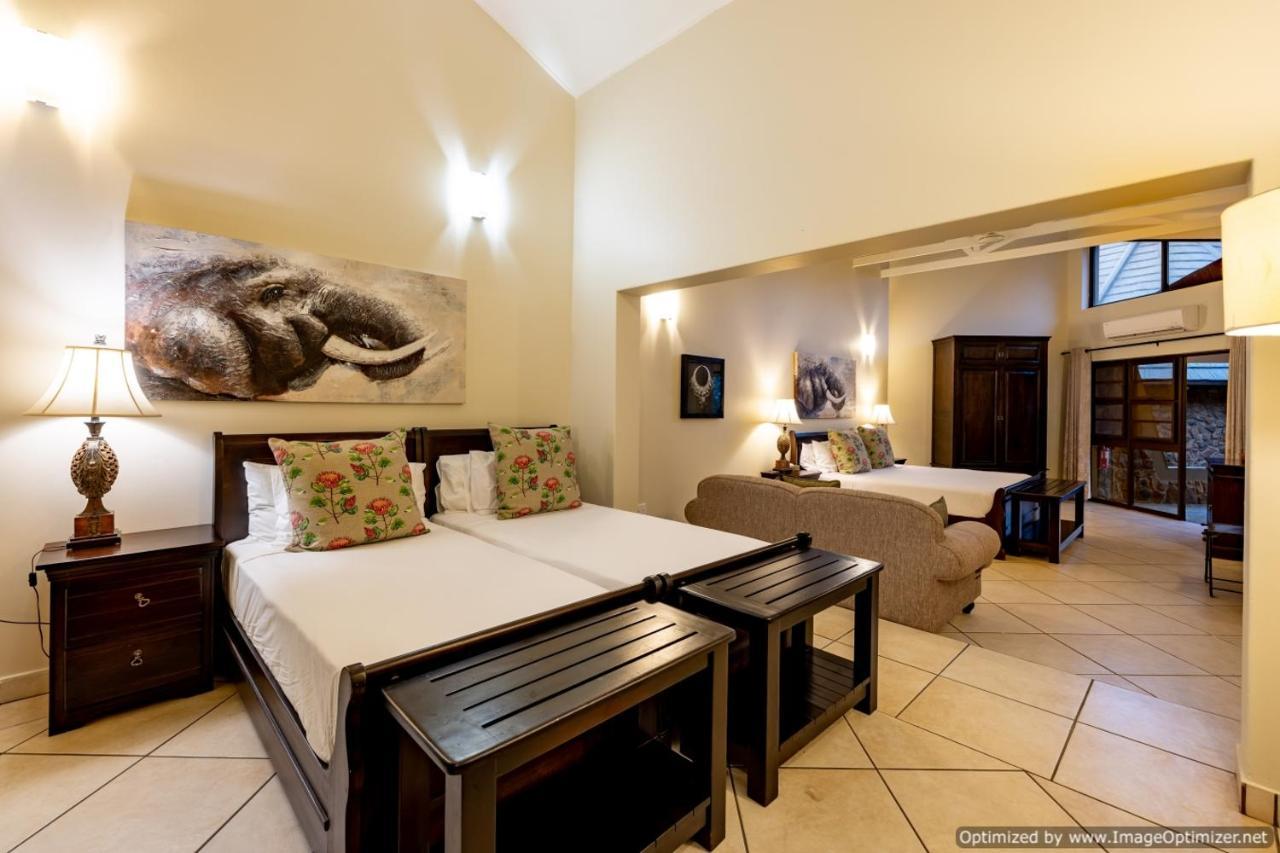 Zulu Nyala Game Lodge Хлухлуве Екстериор снимка