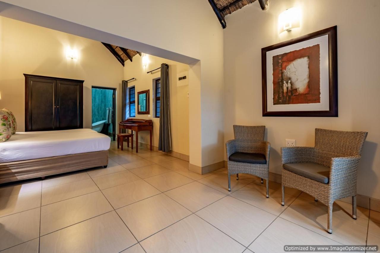 Zulu Nyala Game Lodge Хлухлуве Екстериор снимка